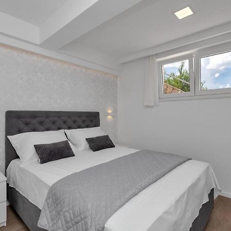 Apartman Pelagos Živogošće Buitenkant foto