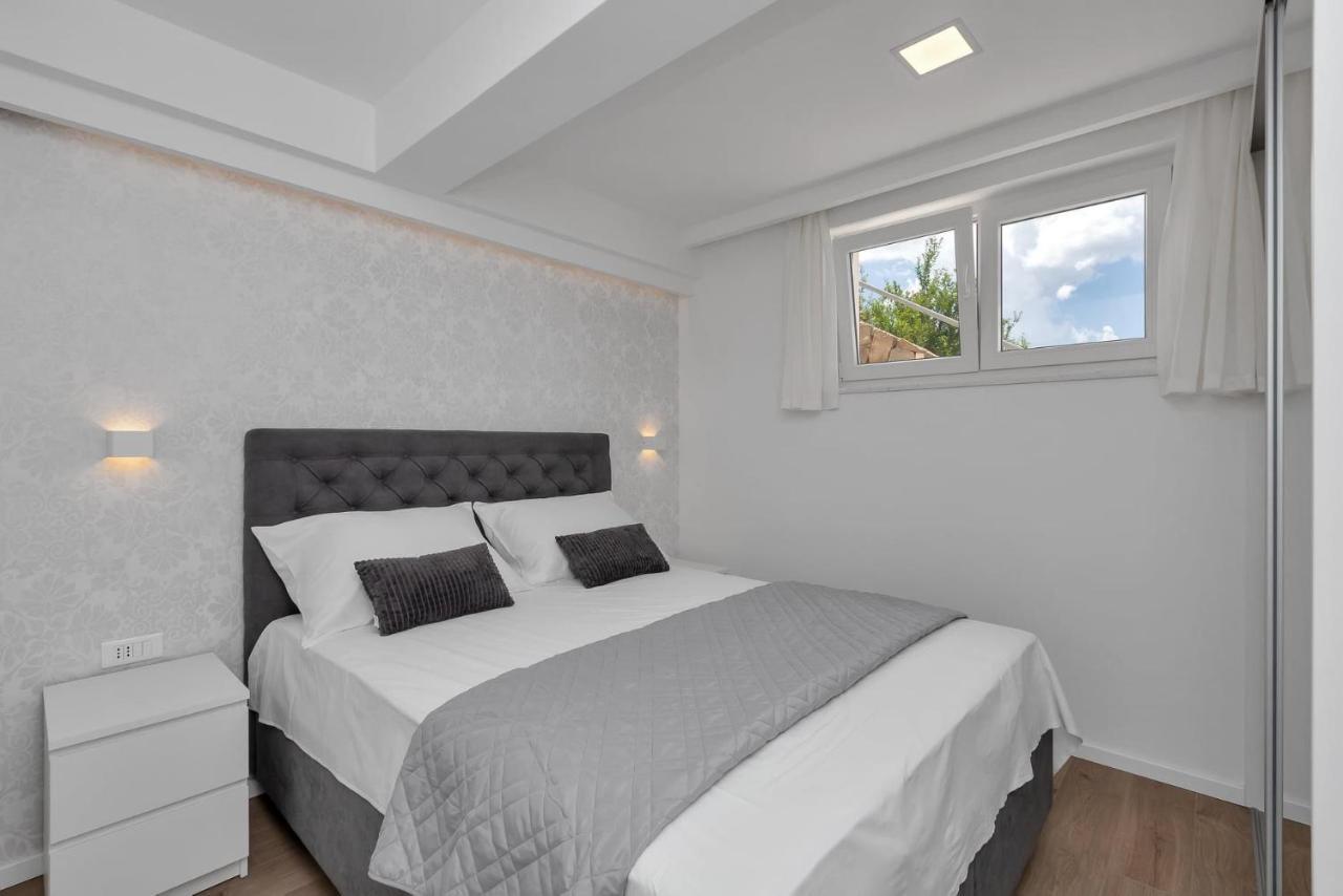 Apartman Pelagos Živogošće Buitenkant foto